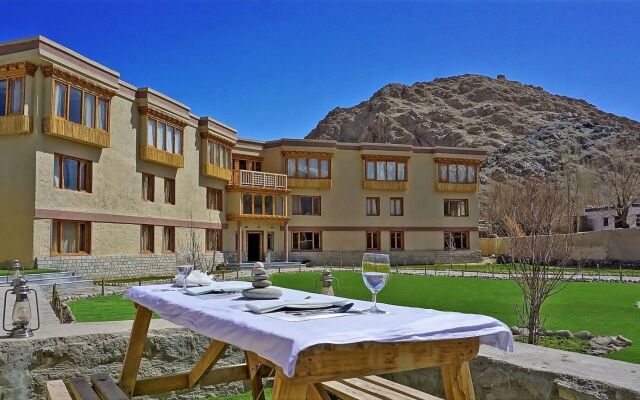 The Driftwood Ladakh