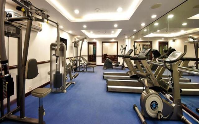 Golden Plaza Hotel
