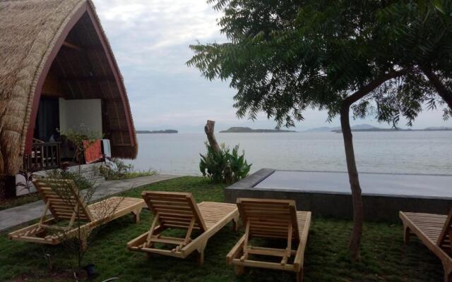 Krisna Bungalows & Restaurant