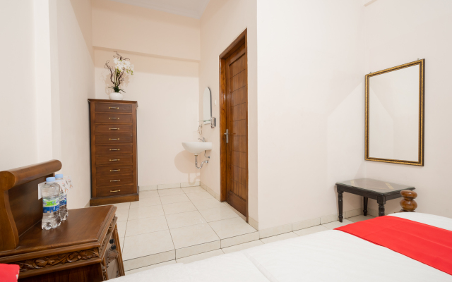 OYO 1885 Wisma Wongso Syariah