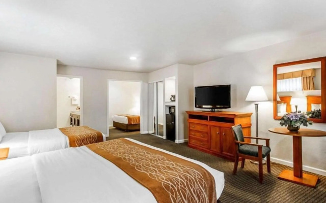 The Inn at 1252