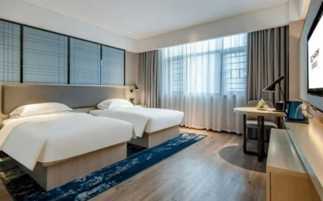 Echarm Hotel (Hezhou Lingfeng Square)