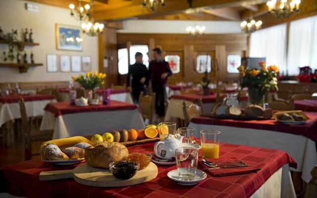 Hotel Vezzena