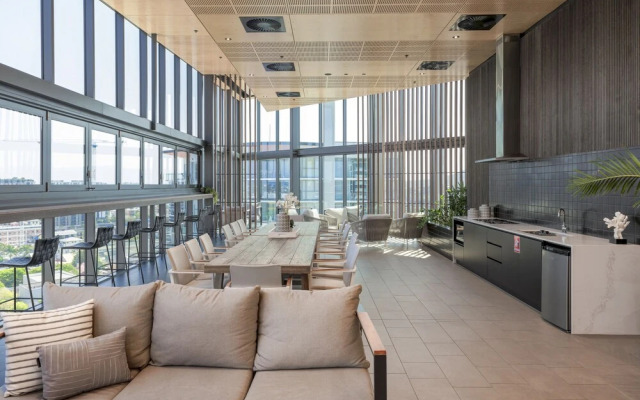 Brisbane One Apartment