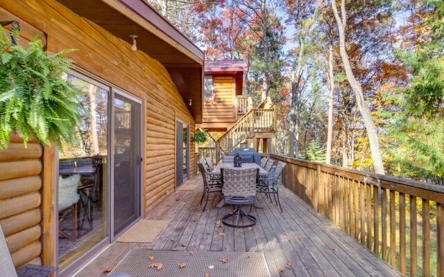 Spacious Cabin on Cross Lake: Treehouse & Sauna!