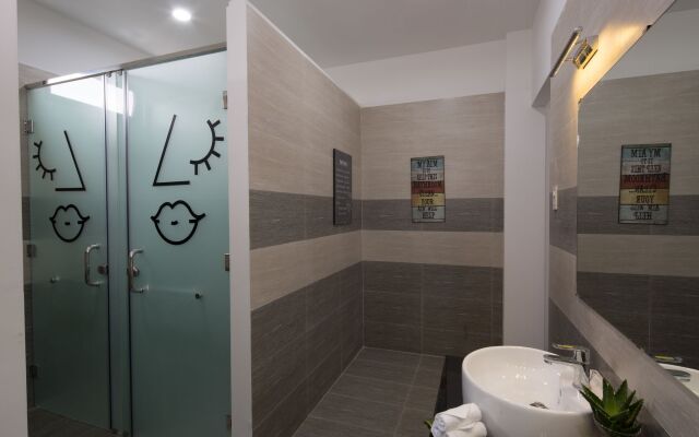 Fedora Hostel