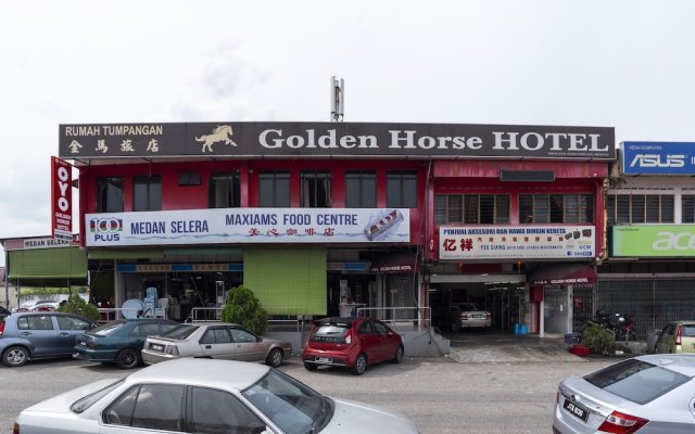 OYO 44027 Golden Horse Hotel