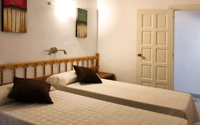Granada Apartments Ibiza