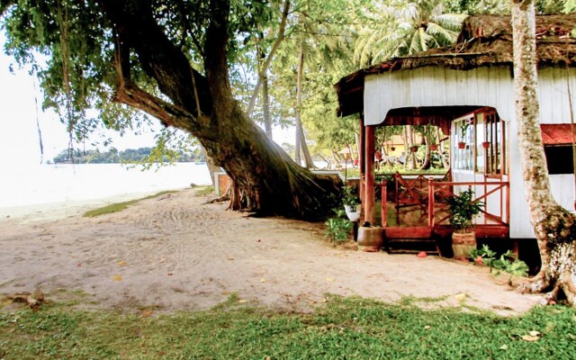 Bamboo Cottages