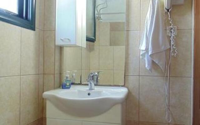 Christinas Apartments