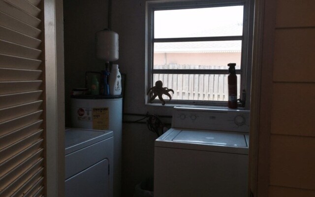 Beachside Charmer 2107