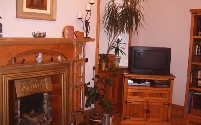 Rossmount Guest House