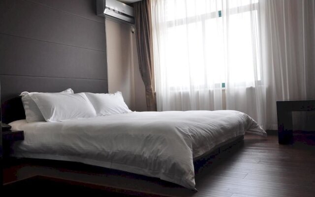 Pudong No.1 Hotel