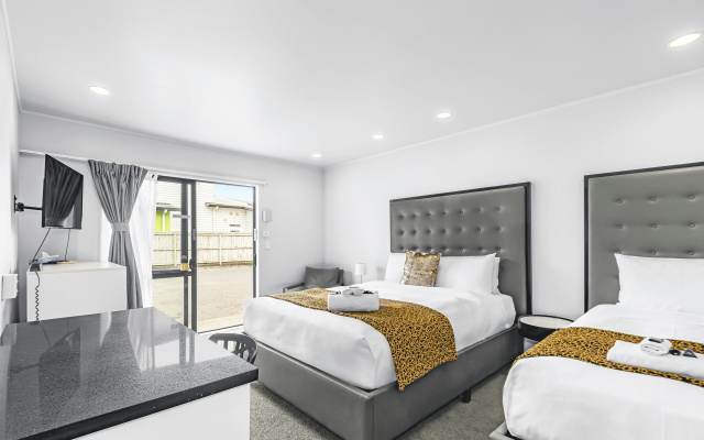 Auckland Airport Motel – Guest Rooms – Mangere
