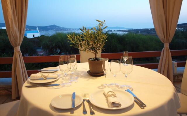 Paros Agnanti Resort & Spa