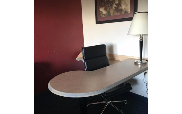 Rodeway Inn Fort Wayne Hotel