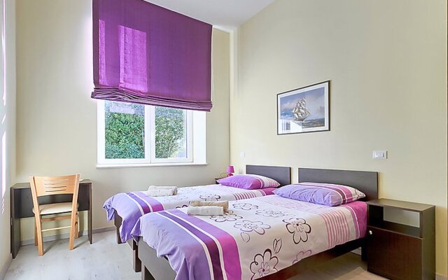 Villa Škola Jakovići