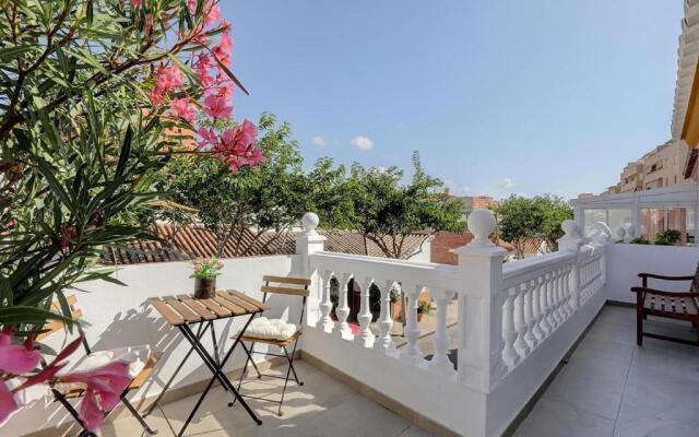 Renovated townhouse San Roque 91