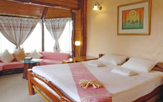 Phu Pha Nam Resort & Spa