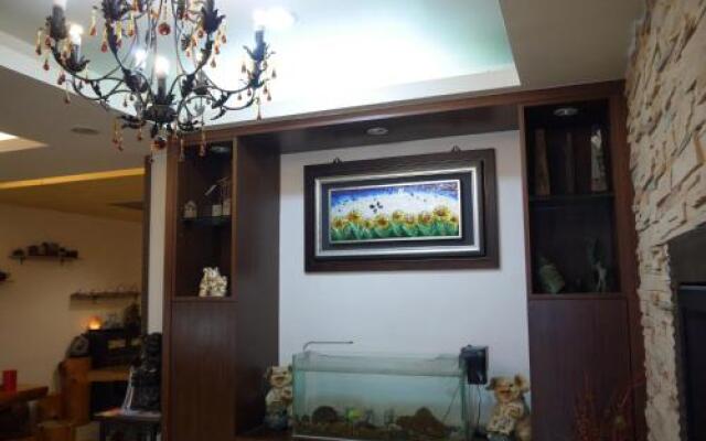 Jiao Xi Yi Dou Hot Spring B&B