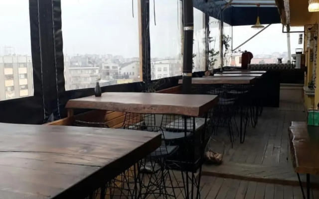 Argeon Luxury Hostel