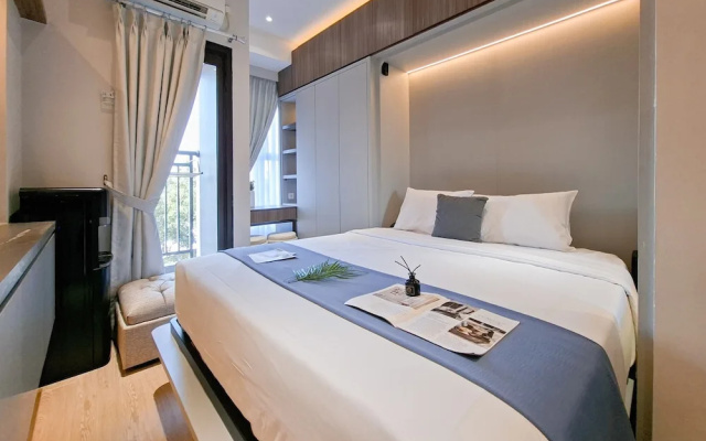 Modern And Warm Studio At Apartment Transpark Bintaro – Guest Rooms – South Tangerang