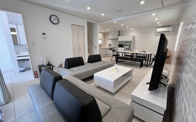 Grandioso Okinawa Pool Villa Onna 7 – Lobby – Onna