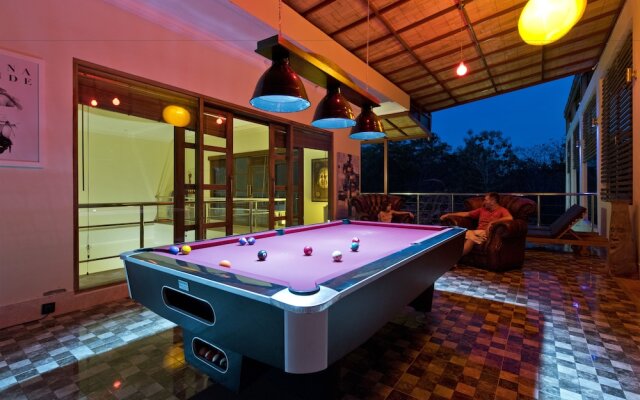 Sunset villa
