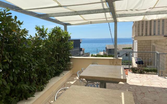 Apartments Toni 2000