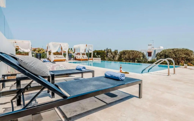 Made of Blue Luxury Suites Collection