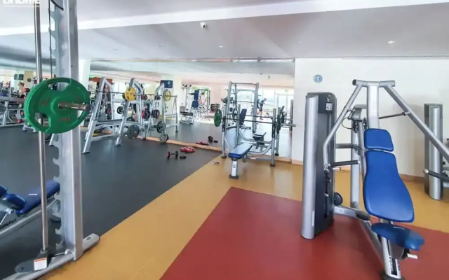 3B-Tiaraaquamarine-505 By Bnbmehomes