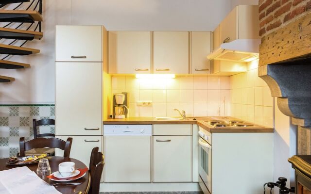 Cozy Holiday Home in Macon with Barbecue