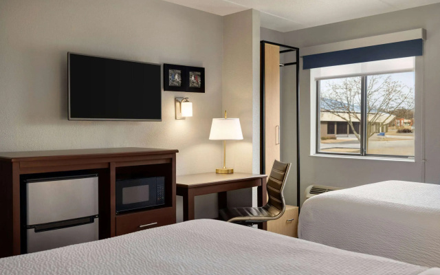 AmericInn by Wyndham Madison WI