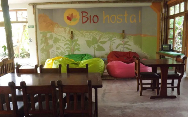 Biohostal Mindo Cloud Forest