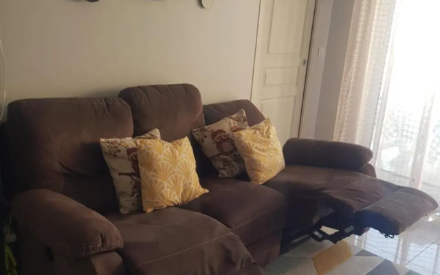 Beau appartement avec garage fermé
