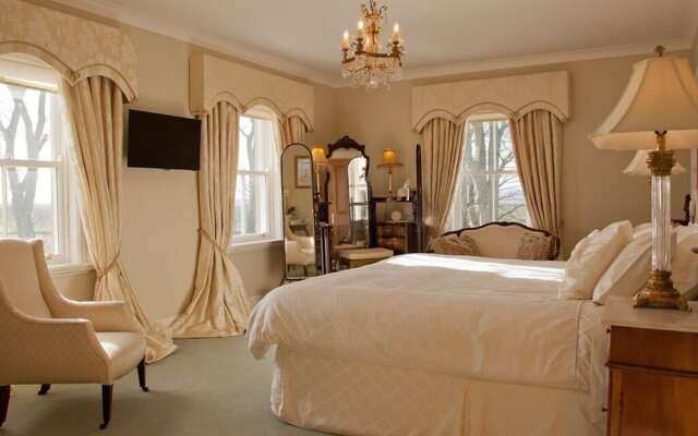 West Longridge Manor B&B