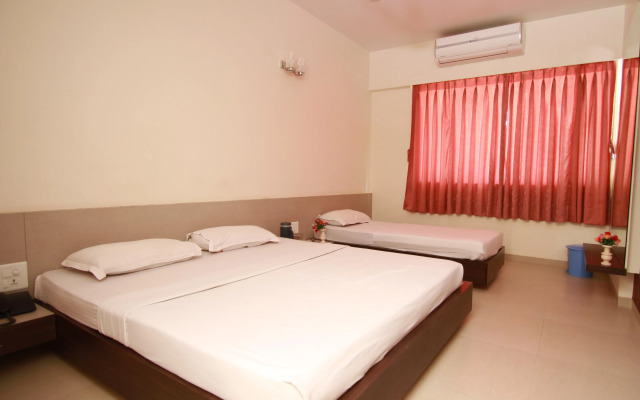 Hotel Sai Dwarka Palace