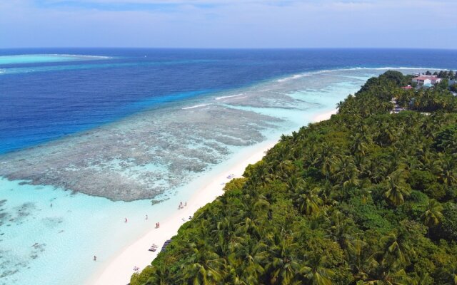 Vavoy Beach View