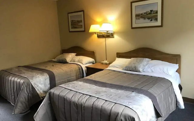 Coastal Inn Kingfisher