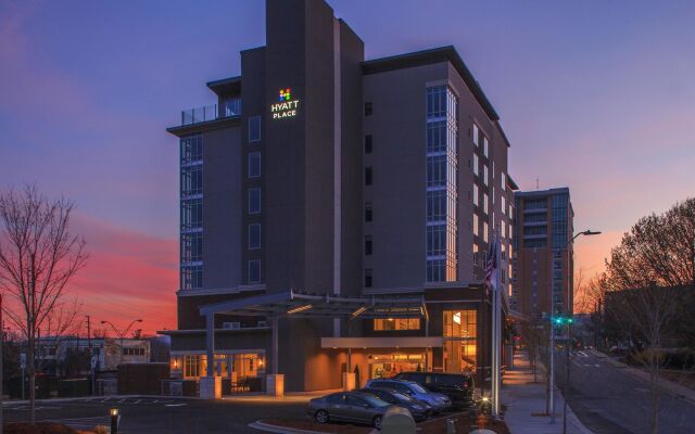 DoubleTree by Hilton Asheville Downtown