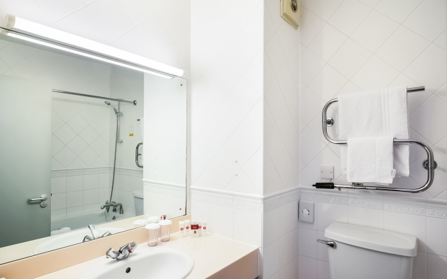 OYO Flagship London Finchley