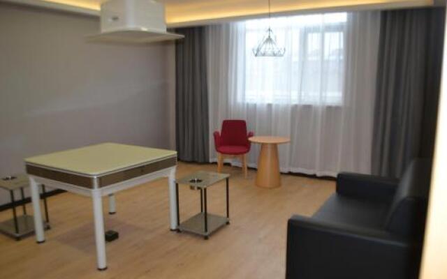 Elan Hotel Yangzhou Baoying Bus Station Selected