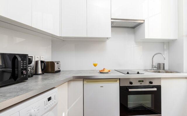 Trocadéro - Boissière Private Apartment