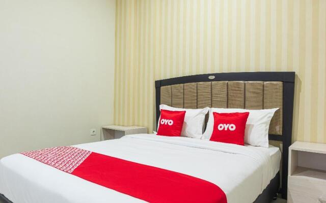 OYO 1977 Harvest Residence