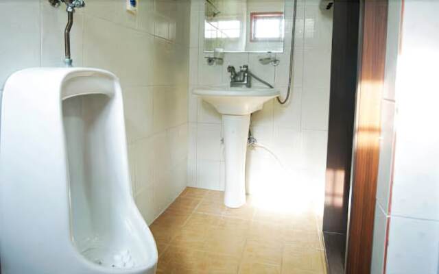 Padam Padam Guesthouse - Hostel