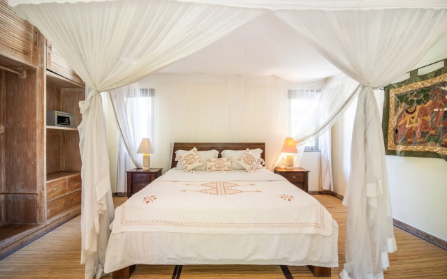 Villa Gembira by Villa Finder