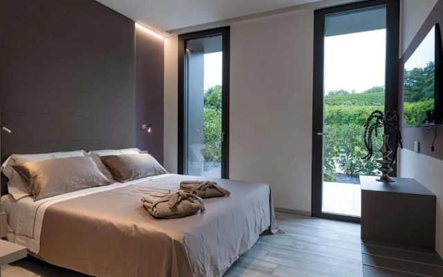 Progress Country & Wine House