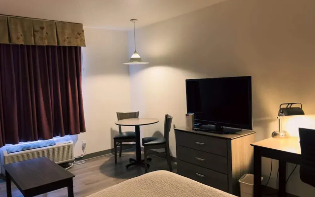 Super 8 Dawson Creek