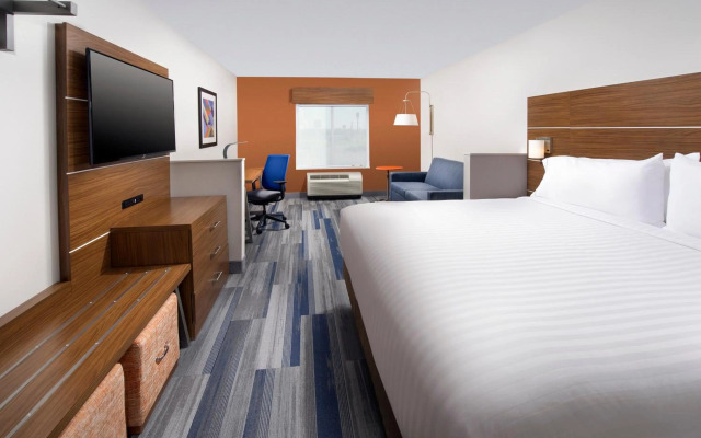 Holiday Inn Express & Suites New Braunfels by IHG