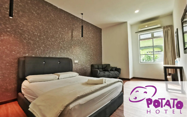 Potato Hotel